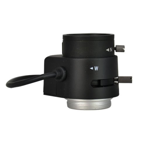 Lente varifocal 2,8 a 12 mm con control de iris automático.