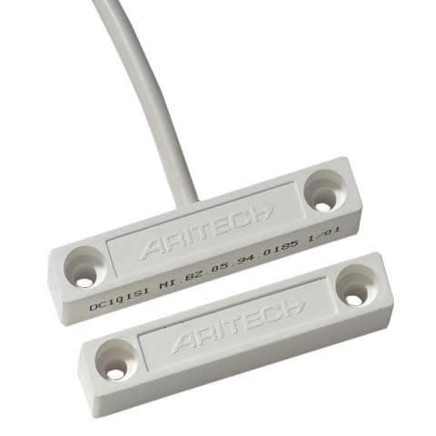 Contacto magnético para superficie, polarizado. Apertura operativa máx. 15-31mm. 2m de cable. Blanco