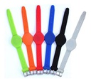 [BSC21854] Bracelet silicone ajustable EM 125Khz . Couleur assortie